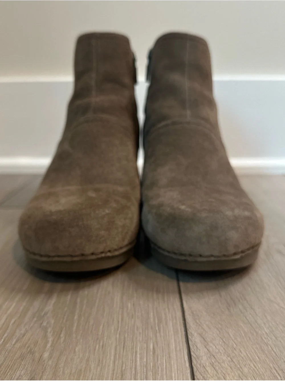 Dansko Shirley Wedge Suede Leather Ankle Booties EUR 41 USA Women 10.5-11 Brown